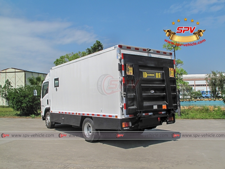 Armored Cash Truck ISUZU - LB